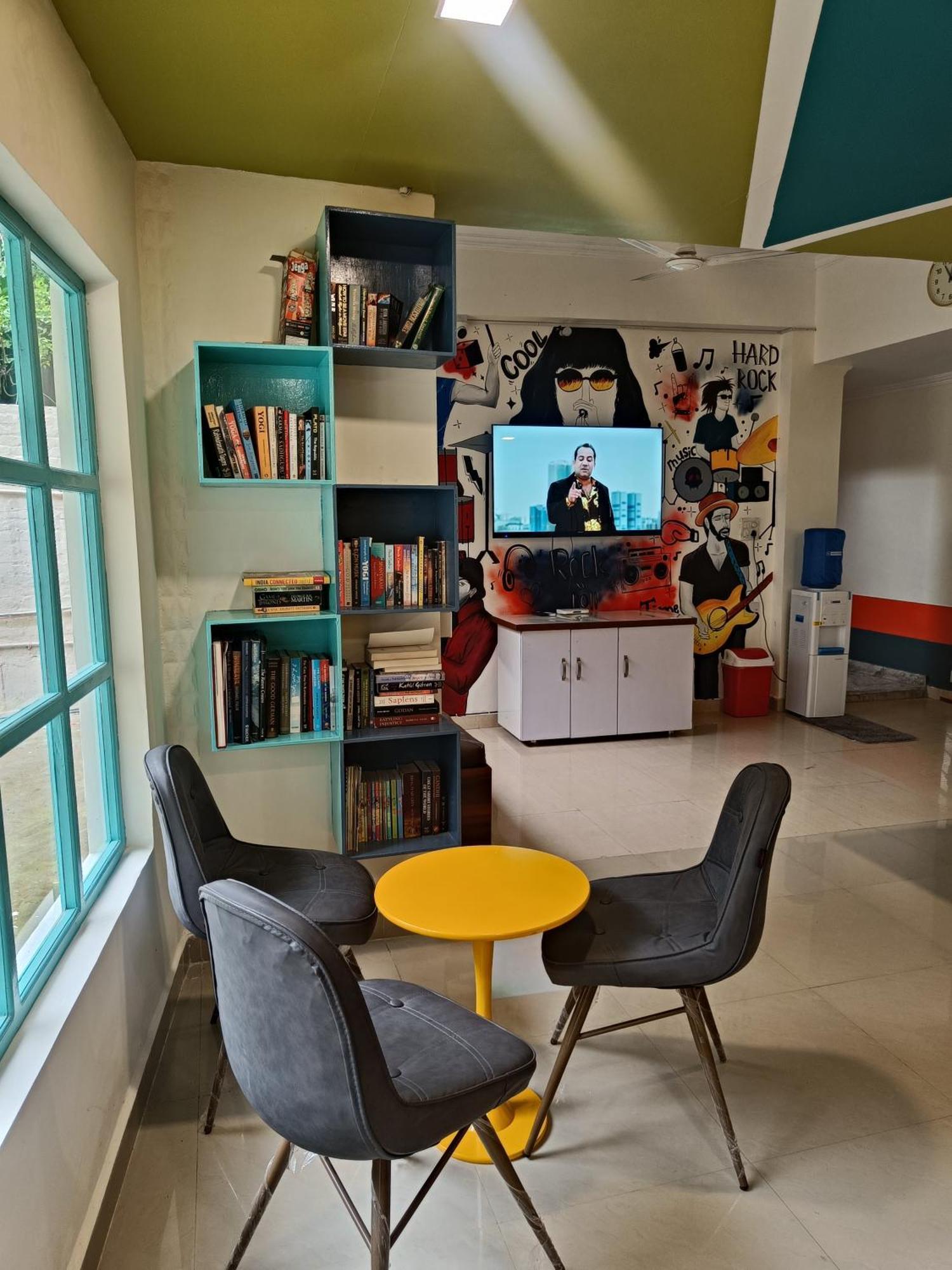 Live Free Hostel, Mcleodganj ماكليود غانج المظهر الخارجي الصورة