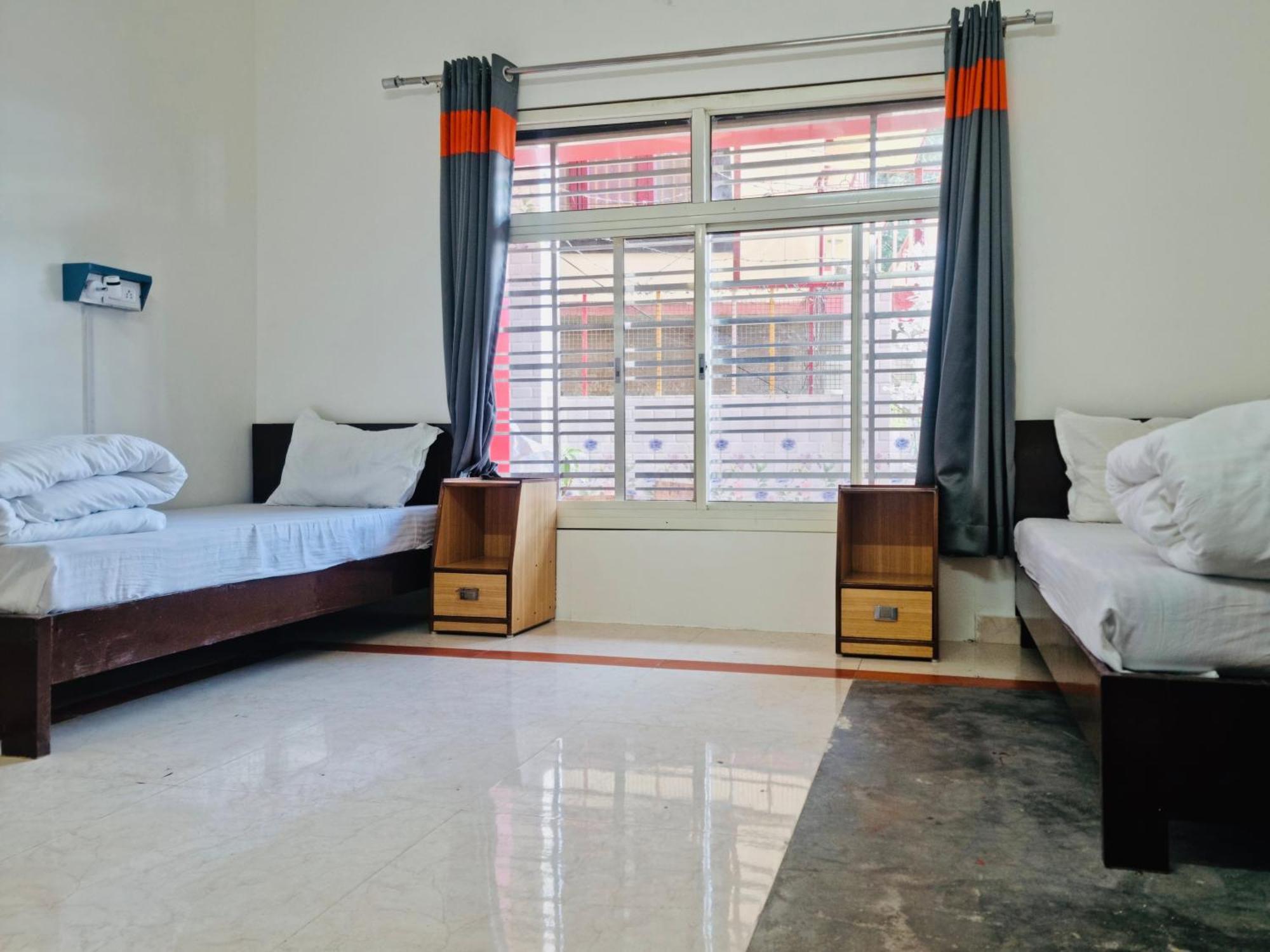 Live Free Hostel, Mcleodganj ماكليود غانج المظهر الخارجي الصورة