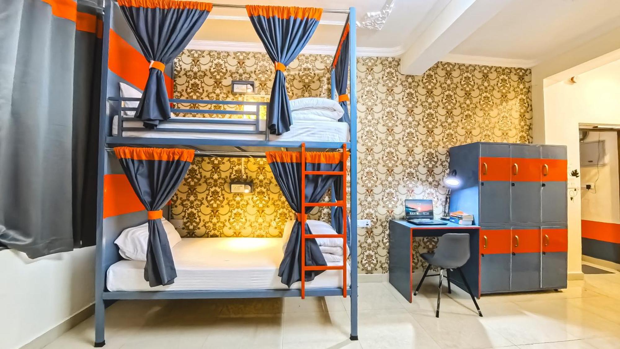 Live Free Hostel, Mcleodganj ماكليود غانج المظهر الخارجي الصورة