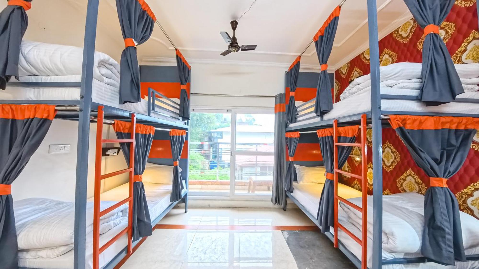 Live Free Hostel, Mcleodganj ماكليود غانج المظهر الخارجي الصورة